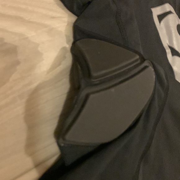 Men’s T-shirt, size small - Picture 2 of 12